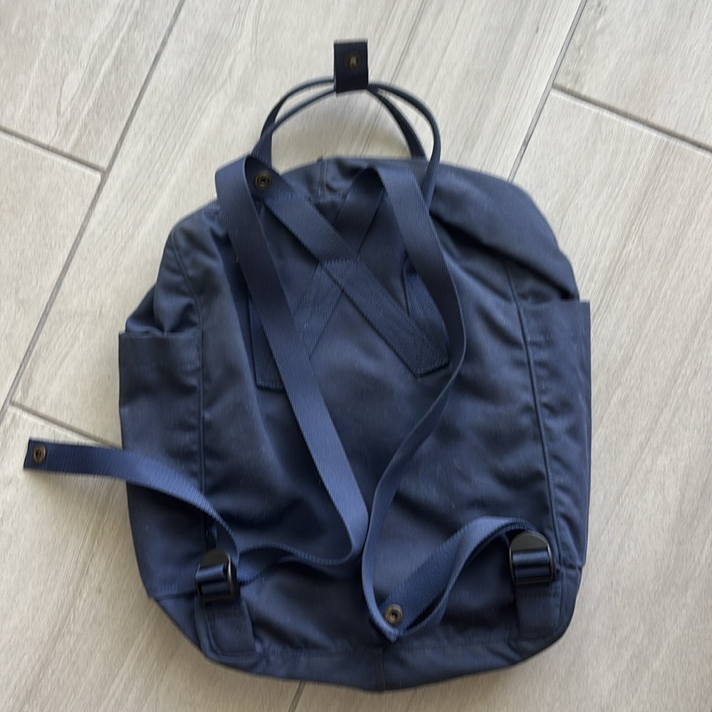 Fjällräven Känken Backbag x Explorers Club - Picture 3 of 6